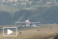 Aterrar no aeroporto da Madeira
