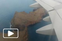 Aterragem  no aeroporto da Madeira com turbulencia