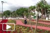 Praça do povo durante o dia