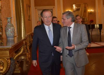 CDS critica PSD por já andar a “discutir lugares”