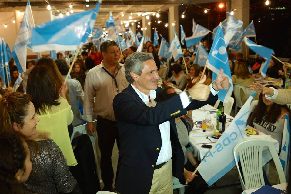 Centristas apresentam políticas apoio à família