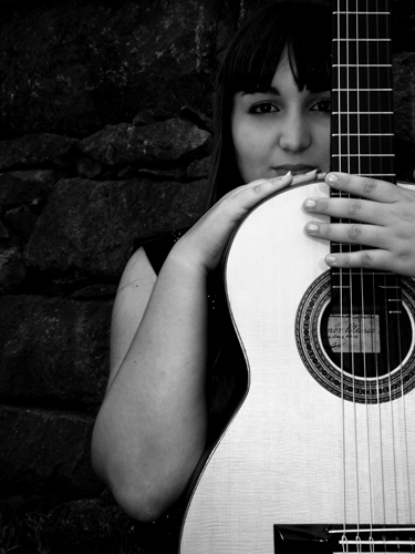 Rebeca Oliveira ao Vivo na FNAC