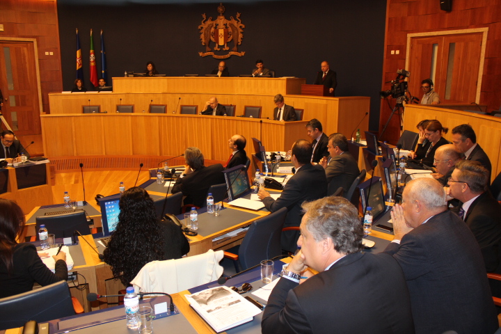 PSD contra iniciativa do PS