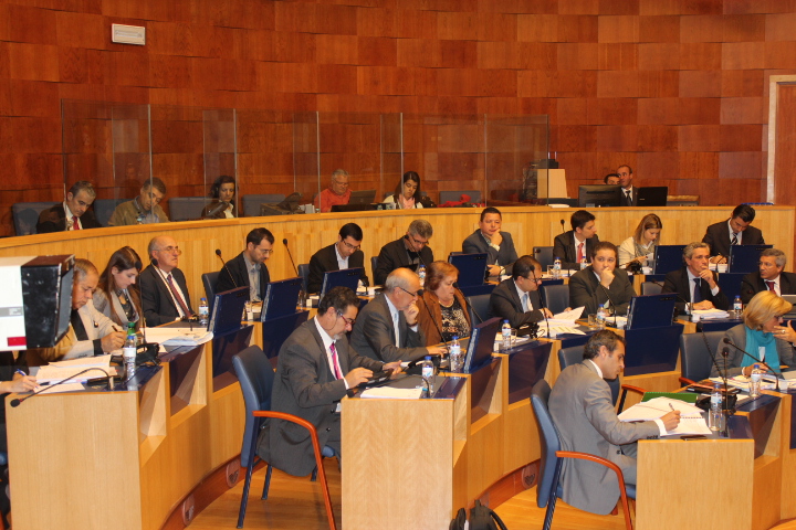 Parlamento aprova “Compromisso Madeira@2020”