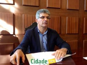 “Dívida social” foi criada para saldar o buraco financeiro