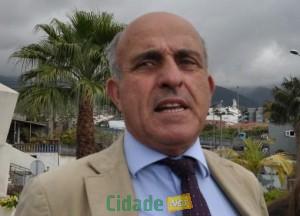Coelho acusa Ministério Público de “proteger ladrões”