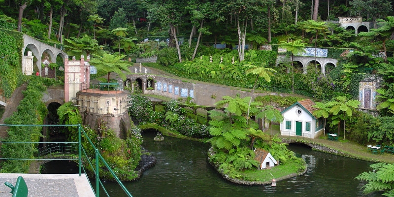 Residentes com entrada livre no Jardim Tropical Monte Palace