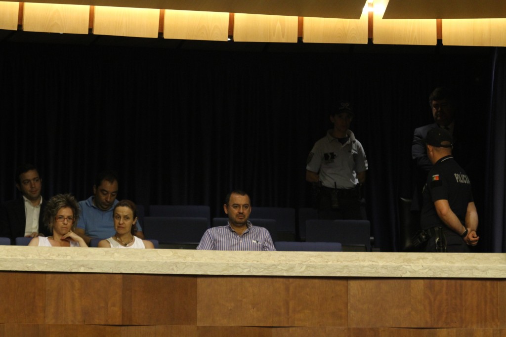 Sindicatos dos professores acompanham discussão das propostas