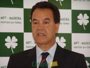 Privatização dos CTT “não acautelou interesse comum”