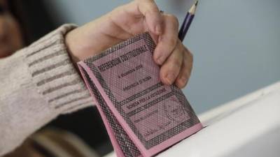 19,38% dos eleitores italianos votaram até às 12 horas