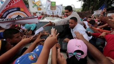 24 milhões de venezuelanos não ganham para gastos básicos