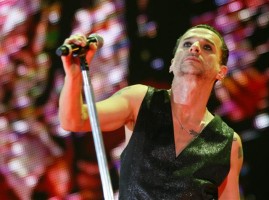 Depeche Mode divulgam teledisco de apresentação de novo álbum