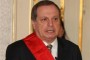 César condecorado em Lisboa critica doença do centralismo