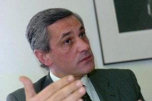 CDS quer que a Câmara do Funchal participe na privatização da HF