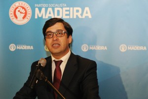 Censura aprovada na Comissão do PS-M