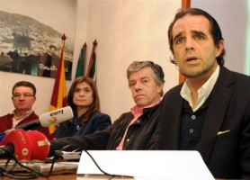 Albuquerque promete tomar posição se Governo Regional for acusado