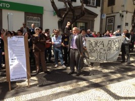 José Manuel Coelho junta-se aos manifestantes