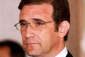 Passos Coelho recebido com protesto no Instituto Superior de Ciências Sociais e Políticas