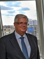 Eurodeputado Mário David acusa Air France de realizar voos de treino com passageiros