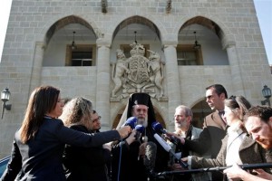 Líder da Igreja Ortodoxa de Chipre favorável à saída do país da zona Euro