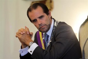 Miguel Albuquerque condecorado com Ordem da Bolívia