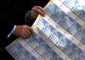 Dívida pública aumentou quase 20 mil ME em 2012 e fura estimativa com 13 dias