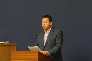 Roberto Vieira desafia o CDS-Madeira a convencer Portas a rever o PAEF