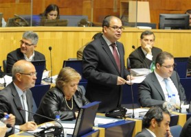 CDS recorda gabinete do cidadão expropriado