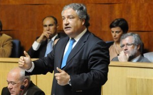 Savino não confirma Santa Cruz