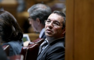 Lisboa diz que a Madeira perde 30 milhões de euros