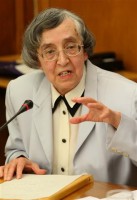 Teodora Cardoso defende lei que responsabilize gestores da despesa