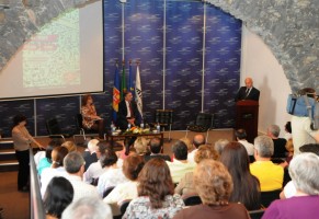 Falta de especialização abordada em painel sobre jornalismo cultural