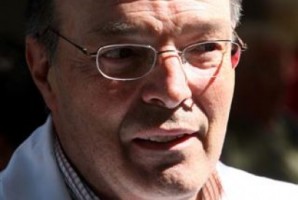 Médicos com 40 horas semanais mas vencimentos diferentes