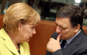 Durão Barroso sai em defesa da chanceler Angela Merkel