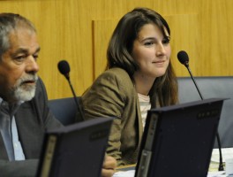 Oposição não dá qualquer crédito ao relatório da comissão de inquérito