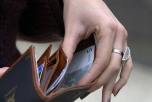 Governo da Madeira só paga parte dos subsídios de férias em Julho