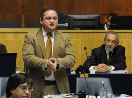 Não tem vergonha do trabalho feito ao longo destes anos?