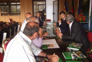 Associação internacional de empresários madeirenses na forja
