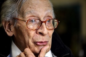 Funeral de Urbano Tavares Rodrigues realiza-se hoje