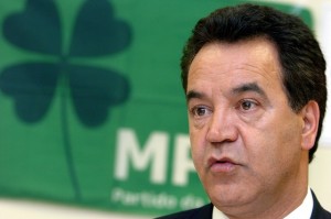 Isidoro promete levar a câmara ao Curral das Freiras