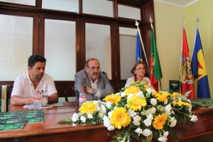 Livro vencedor do prémio Dr. Horácio Bento Gouveia 2012 foi lançado esta tarde em São Vicente