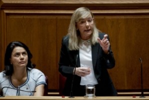 Ministra diz que problema dos incendiários não se resolve com penas mais pesadas
