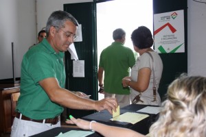 Filipe Sousa satisfeito com afluência às urnas