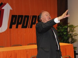 A derrota do PSD-Madeira na maioria das autarquias é devido à conjuntura nacional e à oposição interna