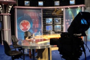 Governo garante que RTP terá de cortar nos recursos humanos