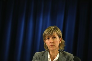 Ministra das Finanças garante coesão do Governo e diz  não sentir preocupações do Eurogrupo