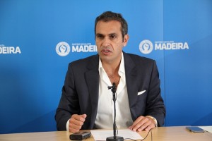 PS desafia Jardim e PSD a se demarcarem do guia para a reforma do Estado