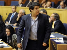 José Pedro Pereira abre sessão comemorativa do 25 de Novembro