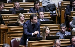 Rui Barreto vota contra Orçamento de Estado de 2014