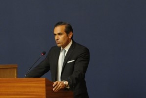Carlos Pereira acusa o PSD de usar a Autonomia como uma marioneta